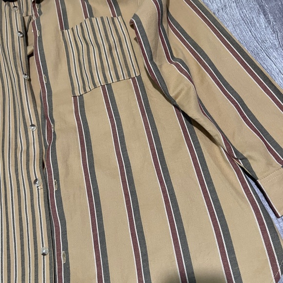 Urban Outfitters Long Sleeve Button Down Up Mens M - Picture 4 of 4